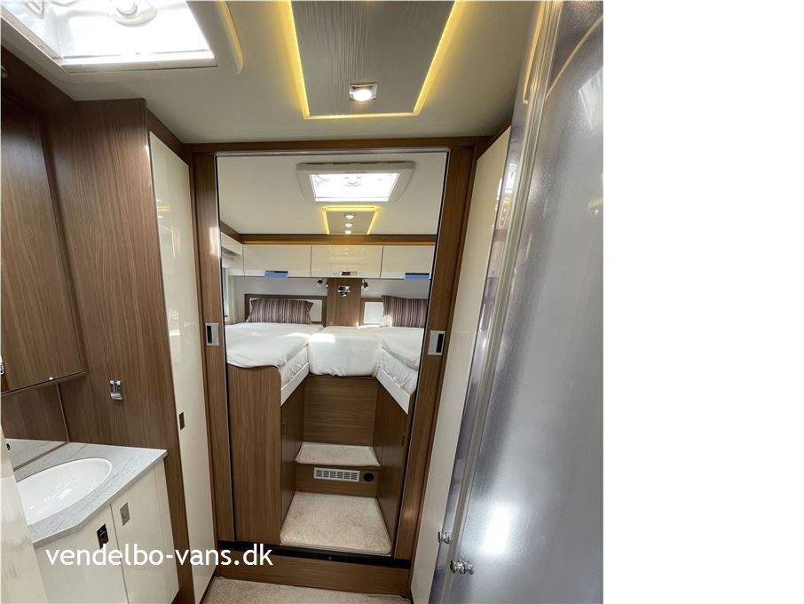 Bürstner Elegance I 910 G